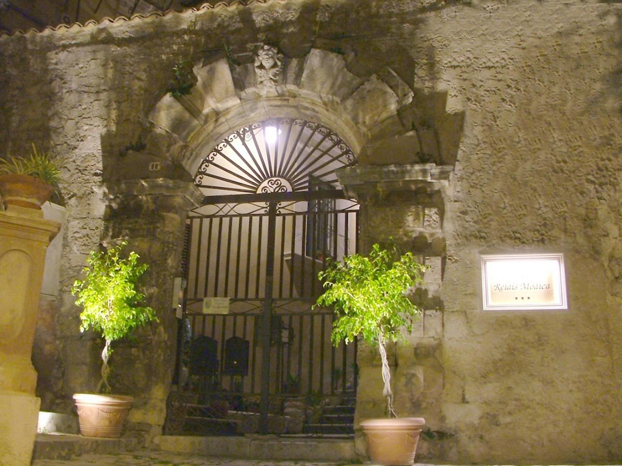 Relais